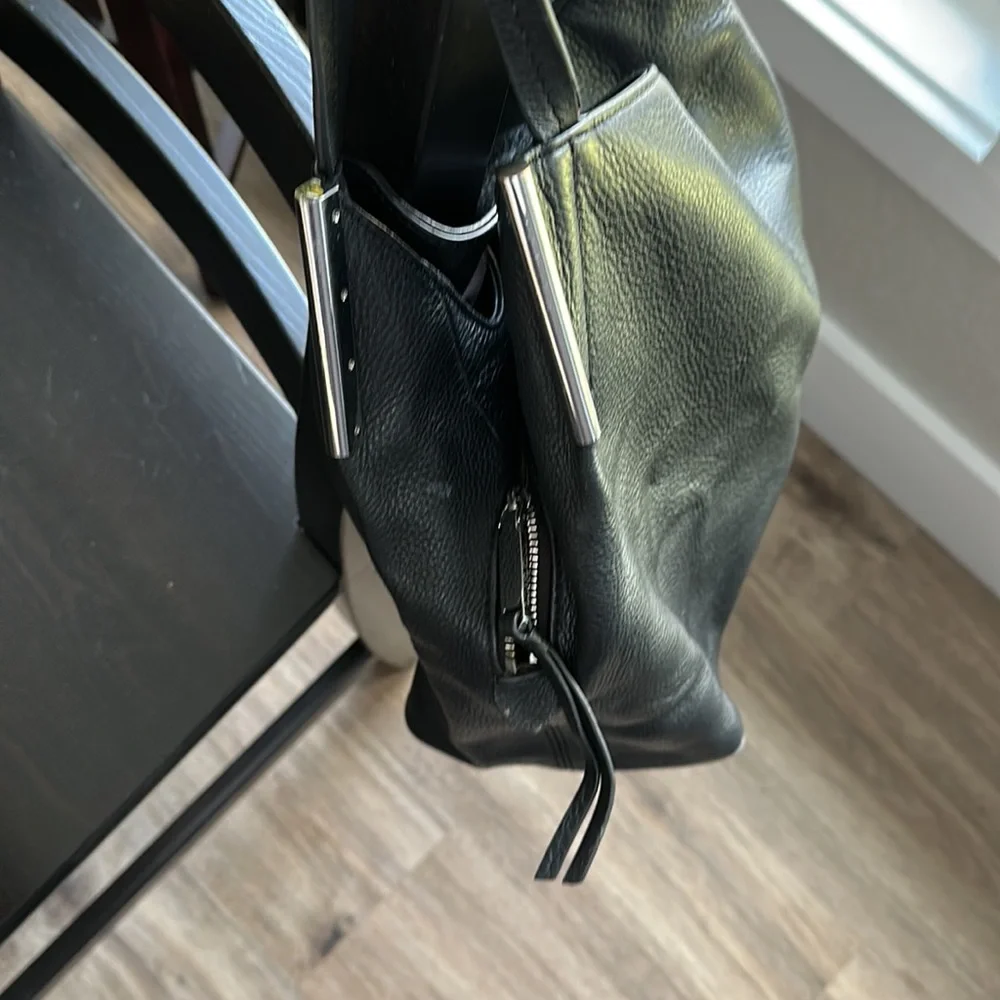 Vince Camuto Black Pebble Leather Shoulder Bag - Picture 3 of 6